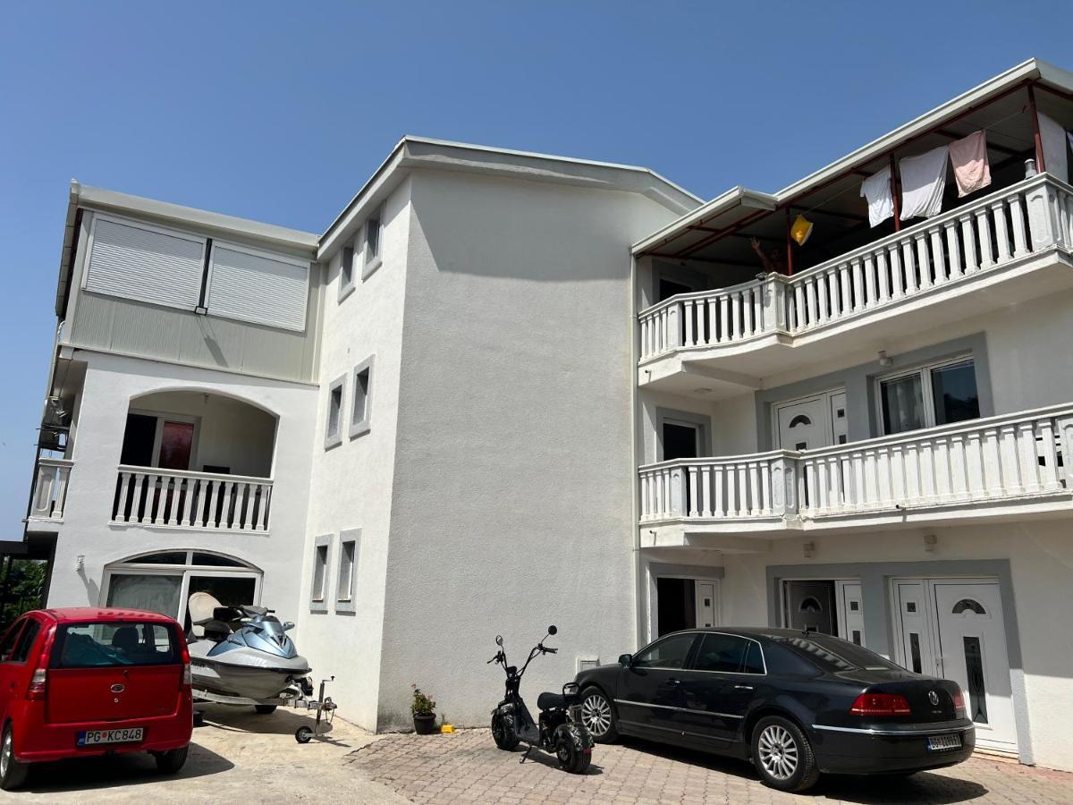 Villa Ajsa Bar Exteriér fotografie